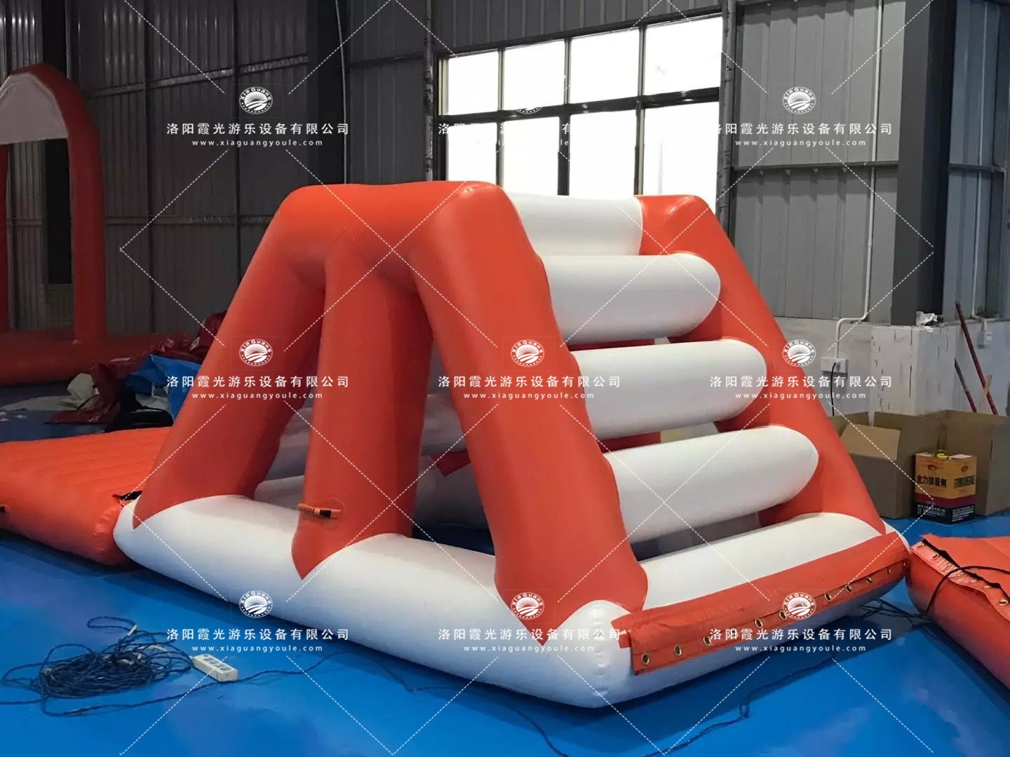 全椒水上闯关设施